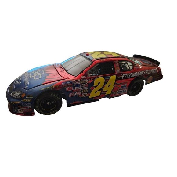 Action Jeff gordon chrome #24 Dupont performance alliance 2005 Monte carlo 1 of - Picture 6 of 15